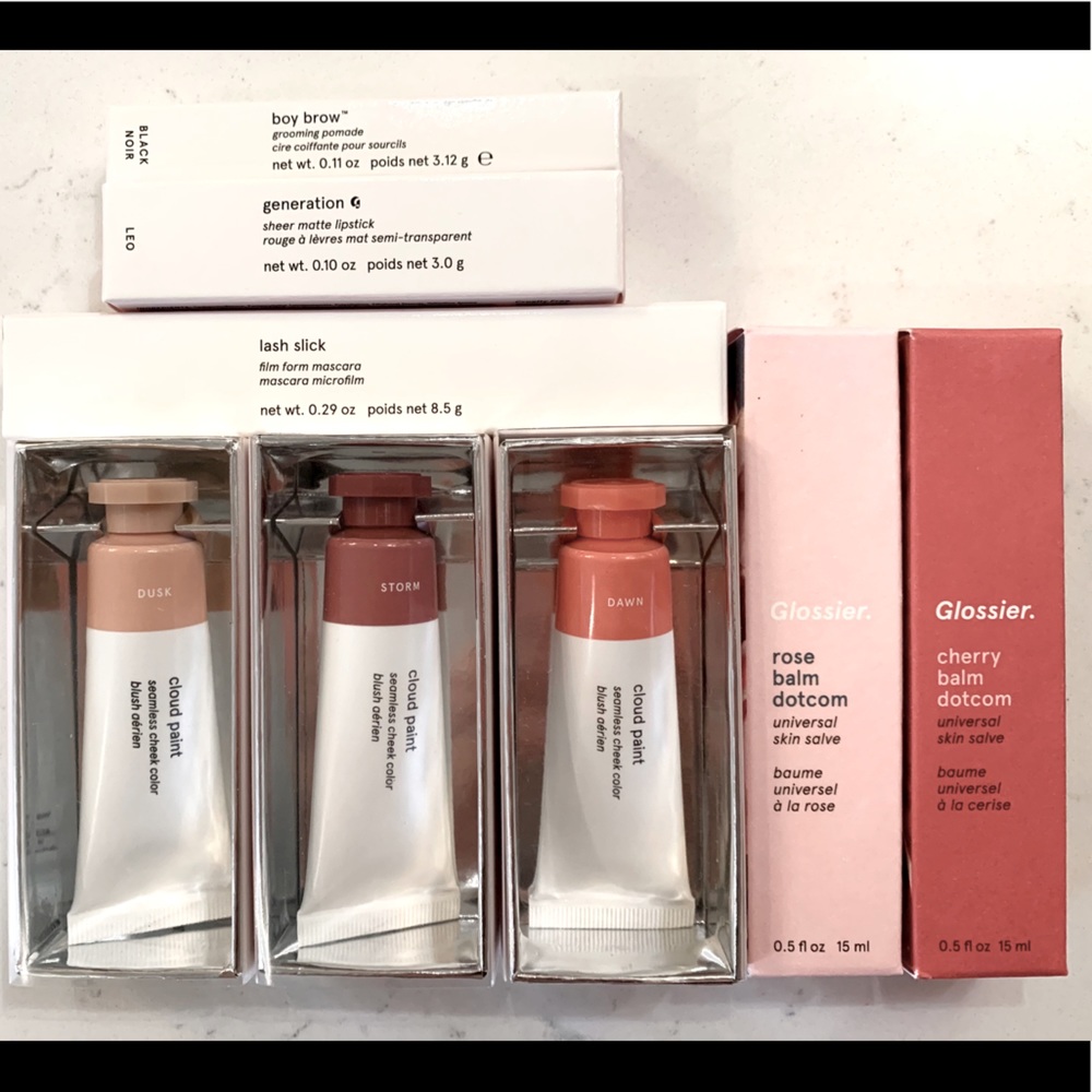 Glossier. Bundle